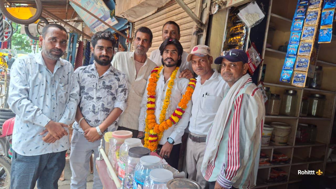 रोहित गुजराती सोशल मीडिया प्रभारी रतलाम 